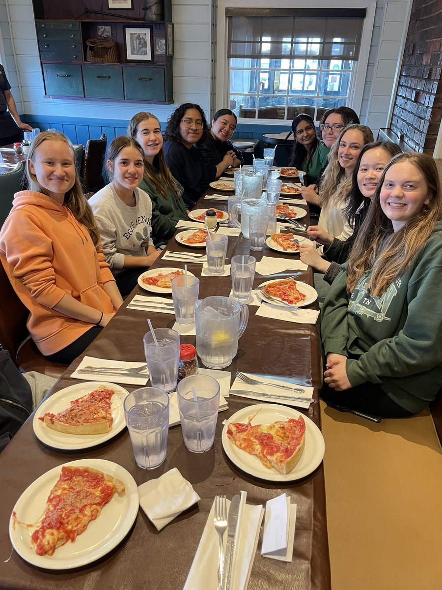 Lindsey Rapinchuk tweet media