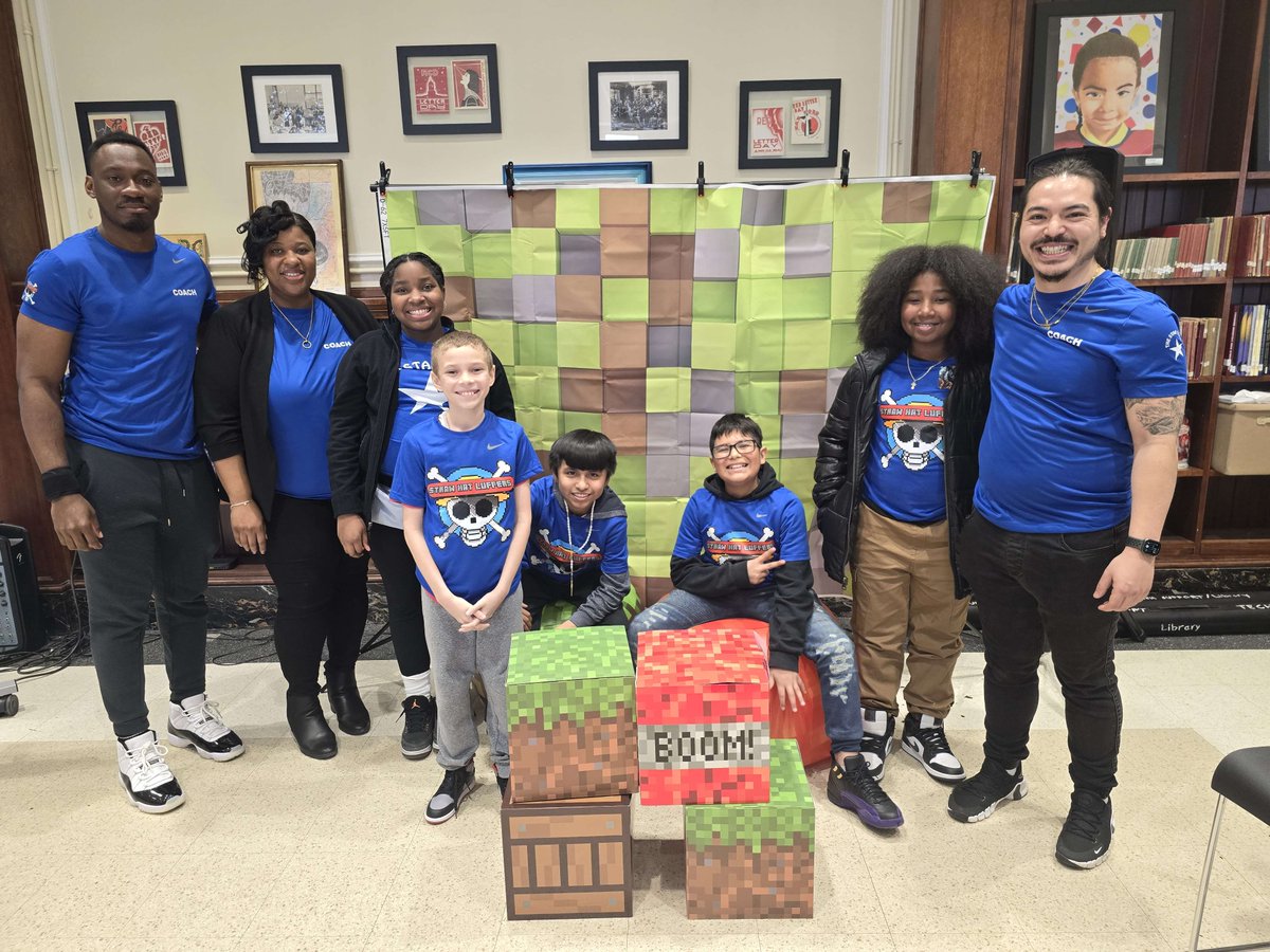 Excited to share that my students took 1st place in the Bronx Minecraft Finals today! We'll do our best to bring the Mayor's Cup home to the BX!! #PS100X #MinecraftEdu @CSforAllNYC @PlayCraftLearn @UrbanArtsOrg @bronxbp @NYCMayorsOffice @jen_joynt