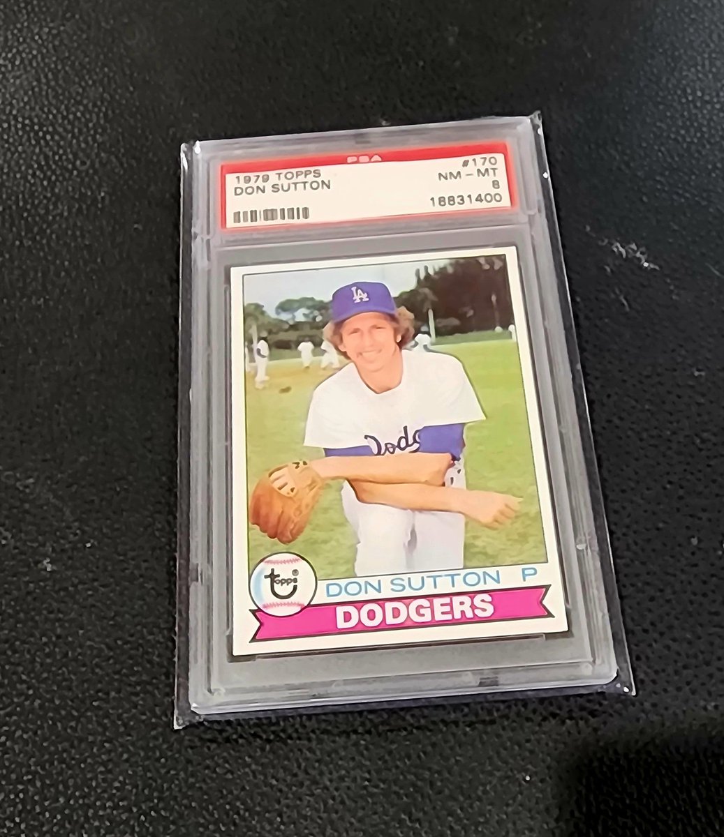 I received this amazing Don Sutton from @ArumsCards after the one I purchased was destroyed by the postal service. Thanks so much!!!