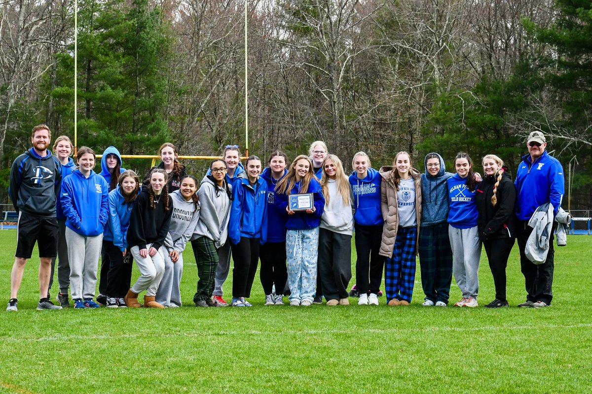 phspythons's tweet image. Congratulations to the PHS Girls Outdoor Track Team for their runner up finish at the Pelham Invitational. Only getting bested by D1 power Bedford, the Pythons beat out 20 other NH and MA teams. Great job ladies.#ProudAD
