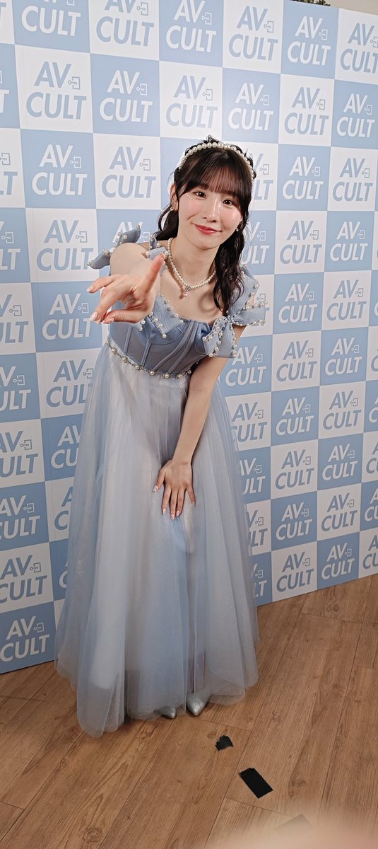 能夠參與 Nia 見面會，真的相當的開心~ Nia 真的是相當可愛❤️
感謝 Nia 與 AV CULT~
@qoohebe
@nia_you_ https://t.co/BehUHim0mJ