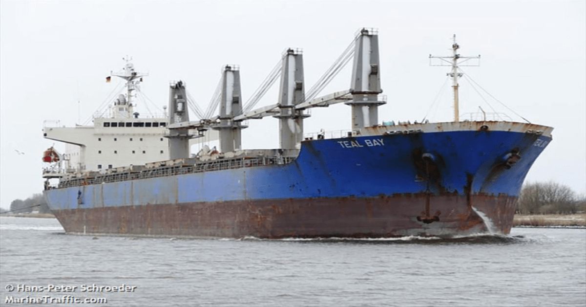 MarineInsight's tweet photo. Report: Mooring Line Struck And Fatally Injured Teal Bay’s Chief Officer
Check out this article 👉 https://t.co/Yk2UFRJ0QU
#MooringLine #TealBay #CheifOfficer #Shipping #Maritime #MarineInsight #Merchantnavy #Merchantmarine #MerchantnavyShips https://t.co/4xx06mdune