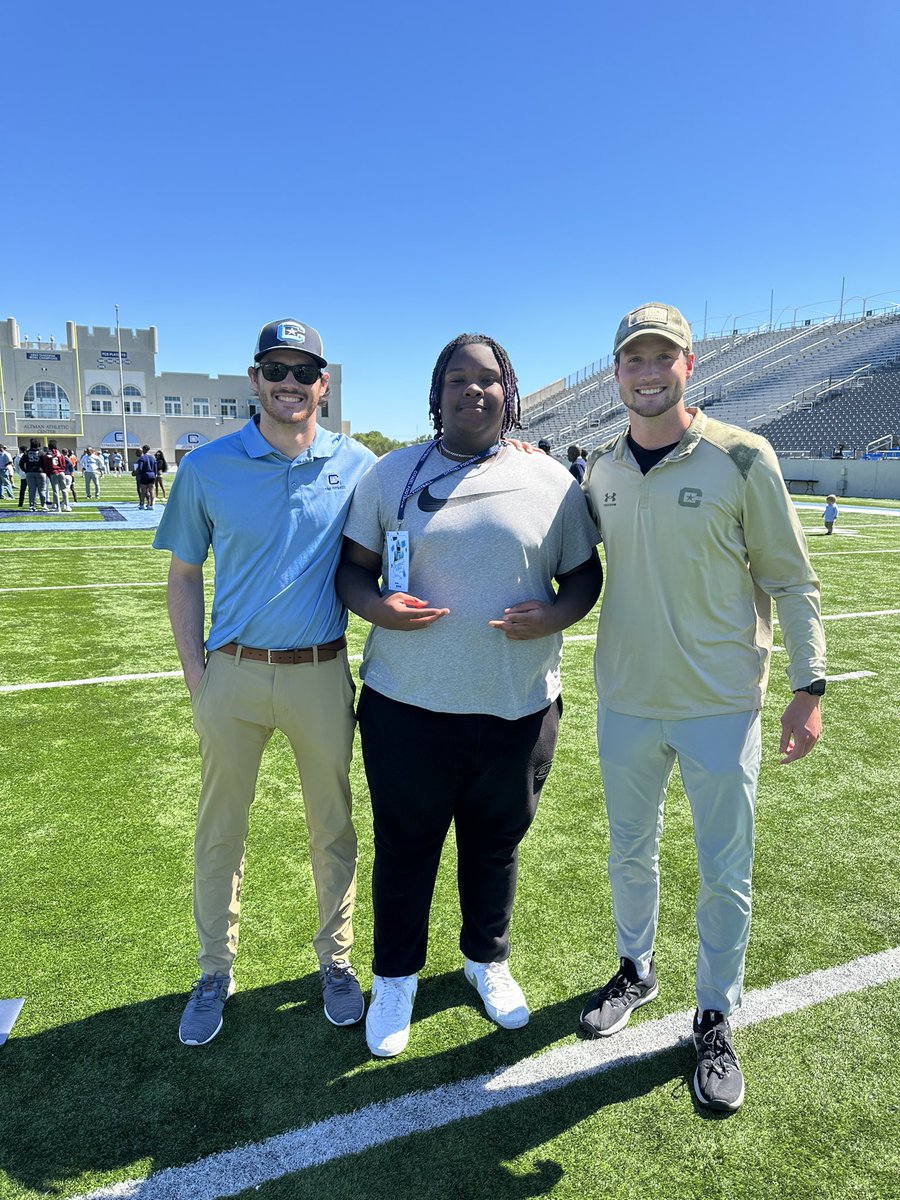 ExnDowork's tweet photo. Had a great time at @CitadelFootball thank y’all for having me out!!! 
@KoachDrayton 
@BlazeBarista @JacksonEskierka @rblackstonbhp @DLInstructor91 @mossfitness @HighSchoolBlitz https://t.co/6nLbm1edQn