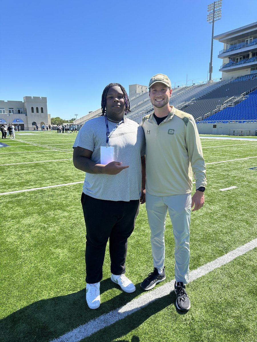 ExnDowork's tweet photo. Had a great time at @CitadelFootball thank y’all for having me out!!! 
@KoachDrayton 
@BlazeBarista @JacksonEskierka @rblackstonbhp @DLInstructor91 @mossfitness @HighSchoolBlitz https://t.co/6nLbm1edQn