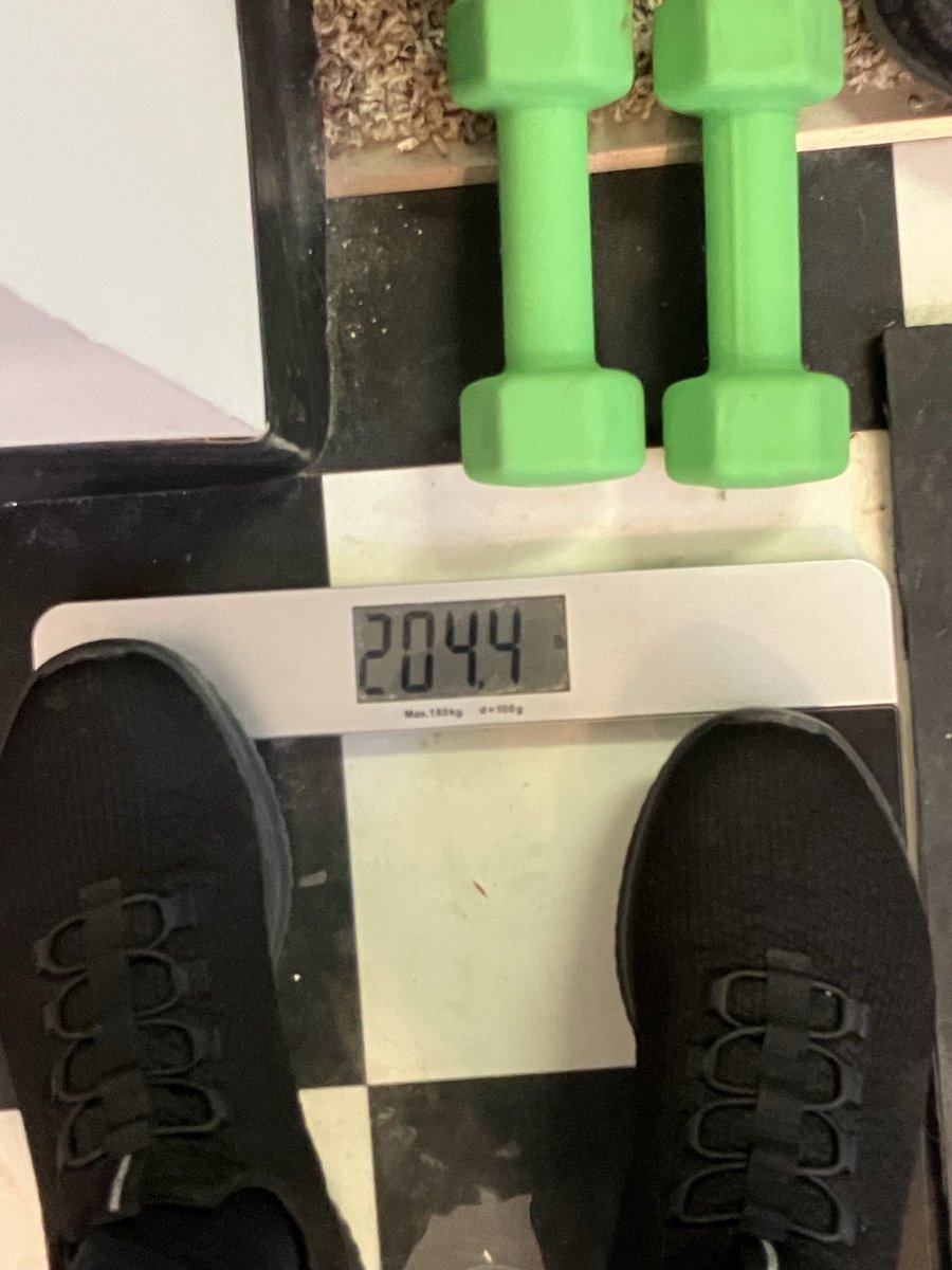bforsber's tweet photo. Was 204.2 lbs when I started #chemo in early 2021, shortly continuous there-after.  Today, I’m stronger in every way &amp; learnt to handle dosing. My body responded optimally, The best signs are maintaining weight, strength &amp; outlook. #CanLive this way #fullLife #PatientFriendly https://t.co/ga5WzlH6Ub