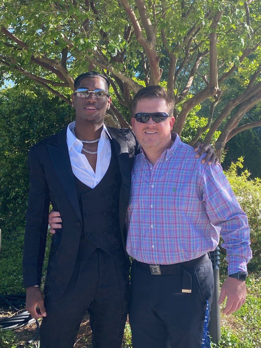 Coach Justin Jones tweet media