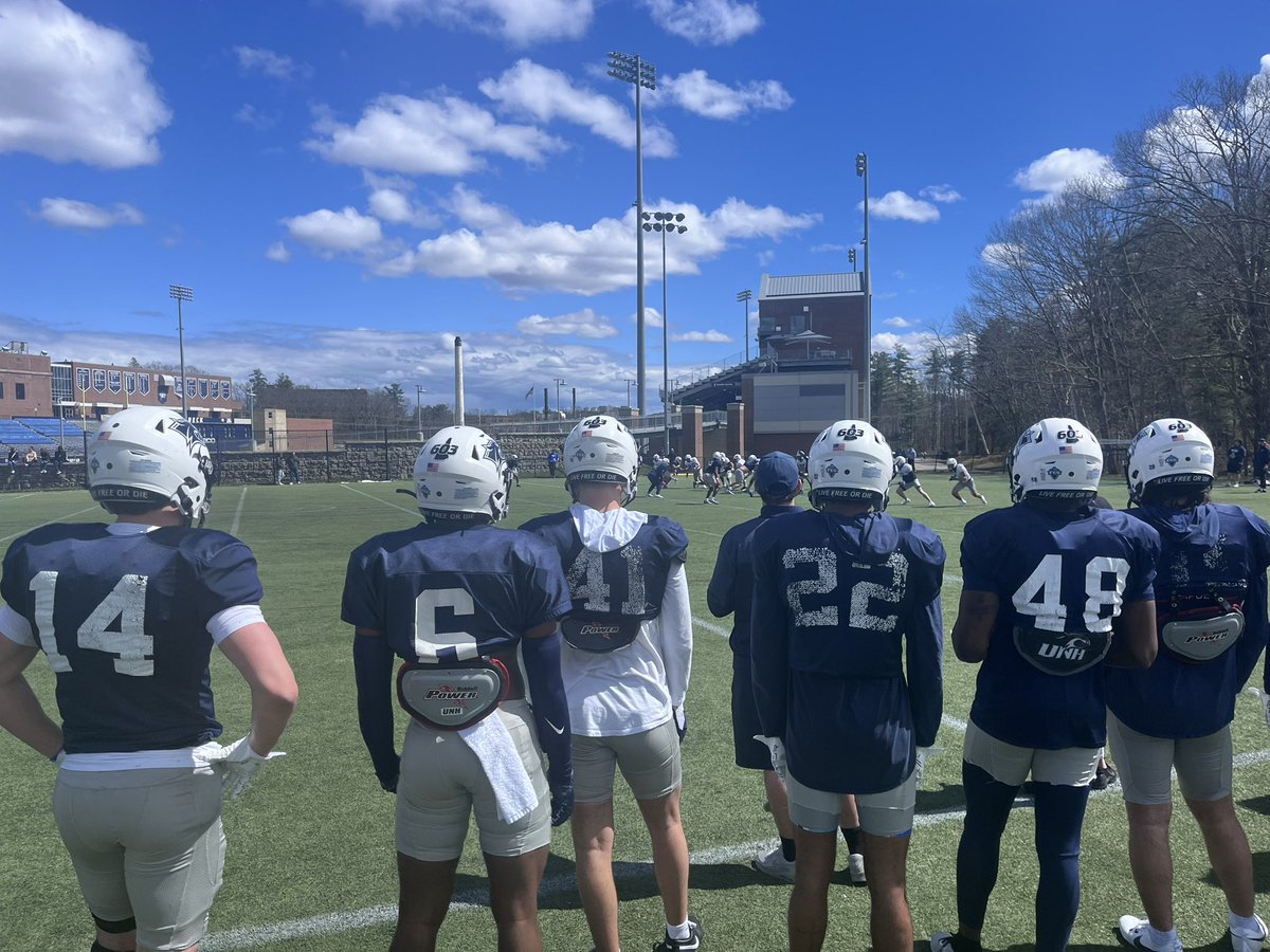 Had a great day learning about @UNH_Football today thank you @Coach_Borden for having me, excited to be back soon for a camp @cmajors55 @603Recruiting @turf_surfer @Coach_DeAndrade @CoachScottJames @StJohnsPrepFB