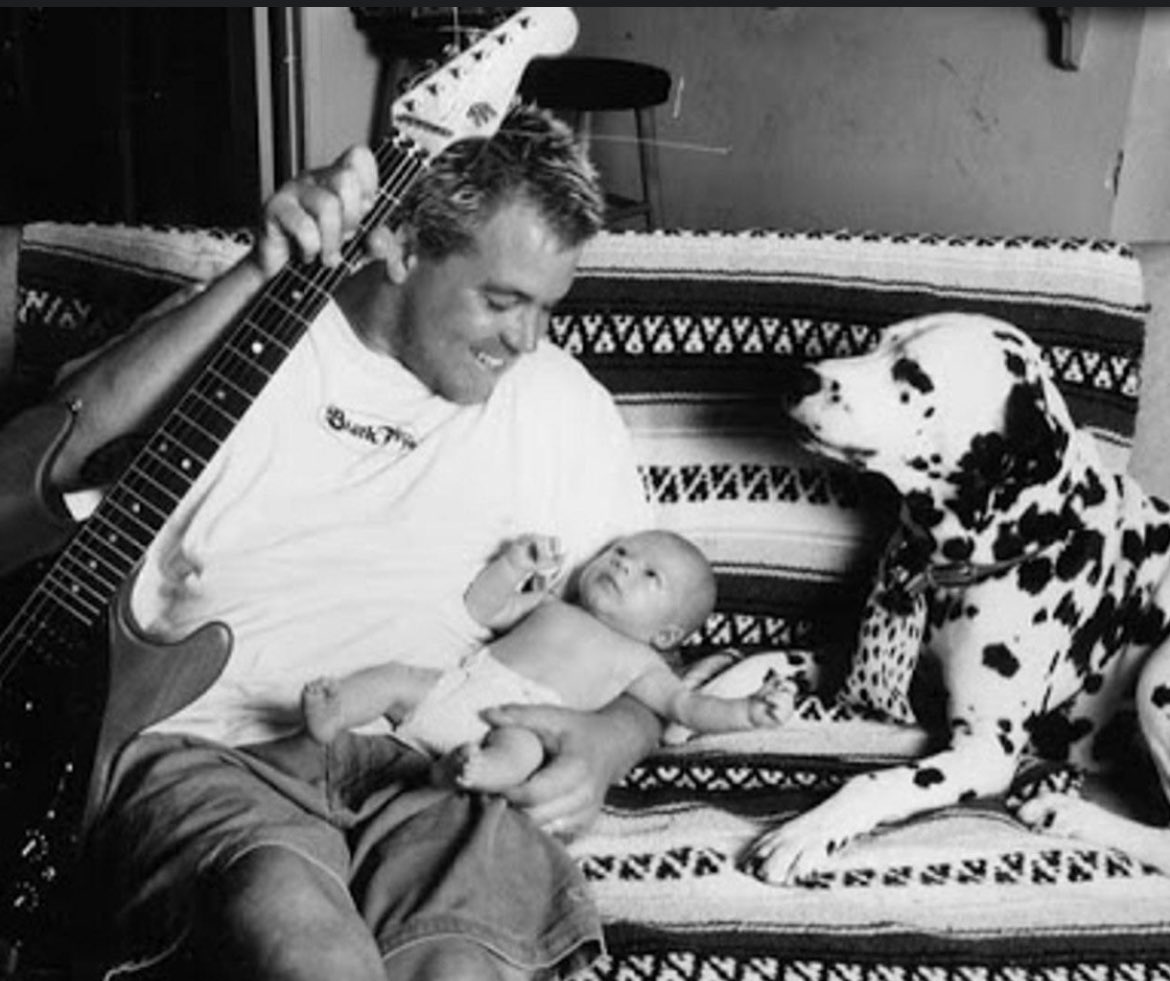 SUBLIME
Bradley Nowell died May 25, 1996 at the age of 28 his son Jakob will take the stage fronting his dad’s band in 30 mins 6:05 pst 9:05 nyc. Jakob is 28 the same age as his dad when he died from a heroin overdose. Bradley & Lou Dog will be smiling down 
#sublime #Coachella