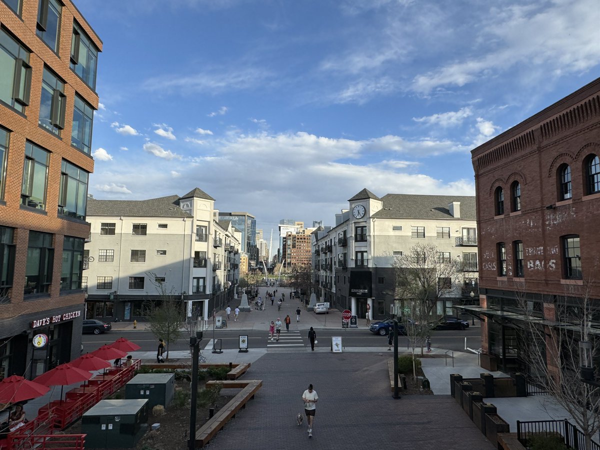 Lovely evening for a walk in the city. #denver #cowx