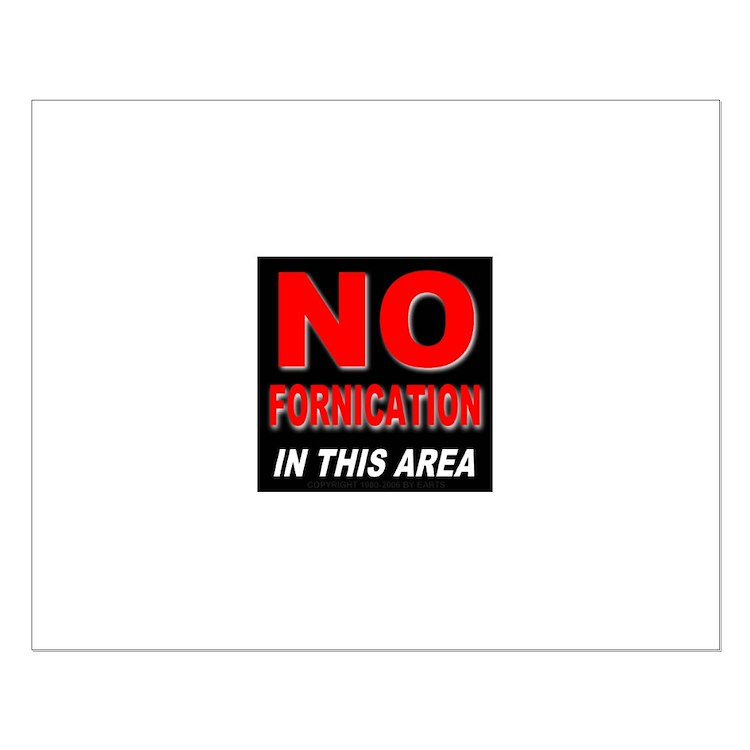 DanielAshley13's tweet photo. #IThinkWeShould Ignore the sign. It's small, so we can say we didn't see it. https://t.co/h17hkfIHyf