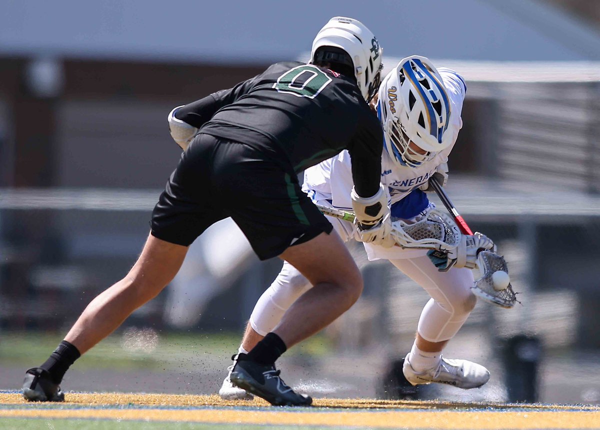 PDawsonPhotogr1's tweet photo. Some pics of @woosterblax vs. Ottawa Hills win today!!! @josh_mc1982 @TheDailyRecord @alwaysageneral https://t.co/jOzVZ8CdWK