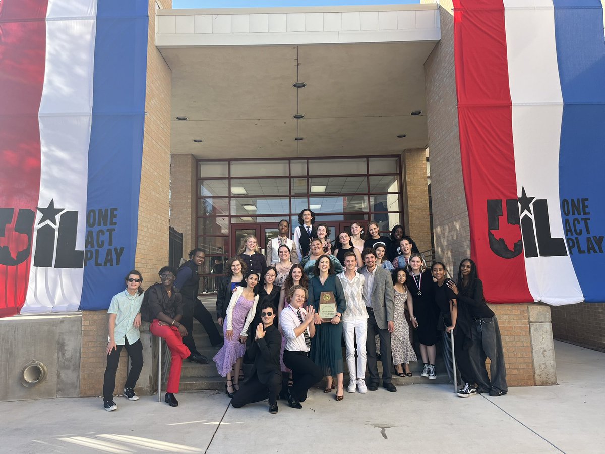 Region, here we come! Congrats to our North Star Theatre on their success at Area competition. Bringing home the hardware and advancing! #trueNorth #excellence @forneyisd @forneyfinearts @justinwterry @DrPattonNFHS @MrJMMood