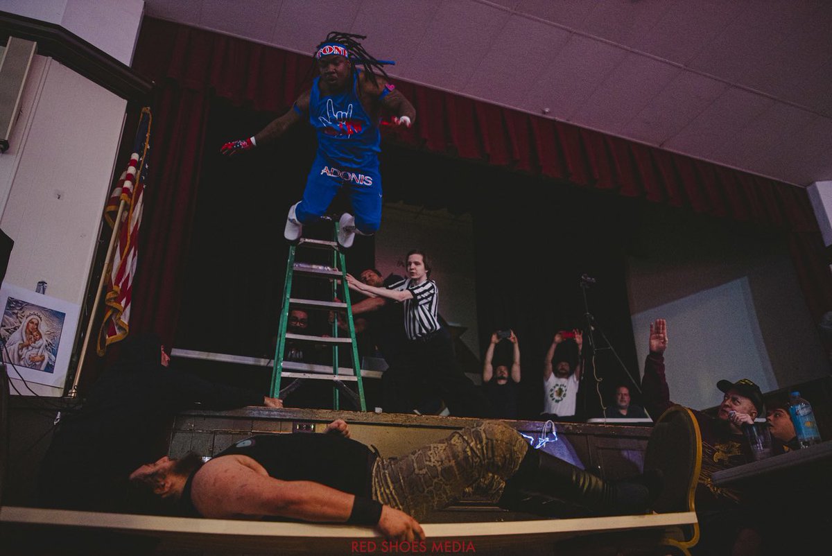 Watch @TheJimmyLLoyd take on the Ace of Loud East @Adonis_Stone_ #LoudEast presents “Marked 4 Death” Free on YouTube 📺 STREAM LINK: youtube.com/watch?v=zNFKO6…