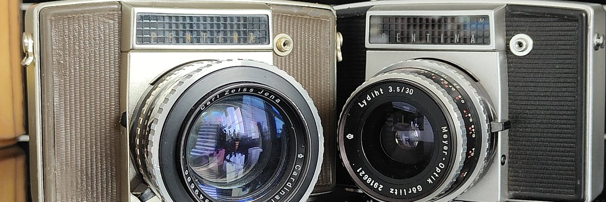 ShayNicol23's tweet image. A pair of #pentacon #pentinas. Never realised they did a gold version. They are not stealth like either with mirror clack that could wake a small city and a left handed shutter button. The #carlzeiss #jena #cardinar is a rare lens in this mount.