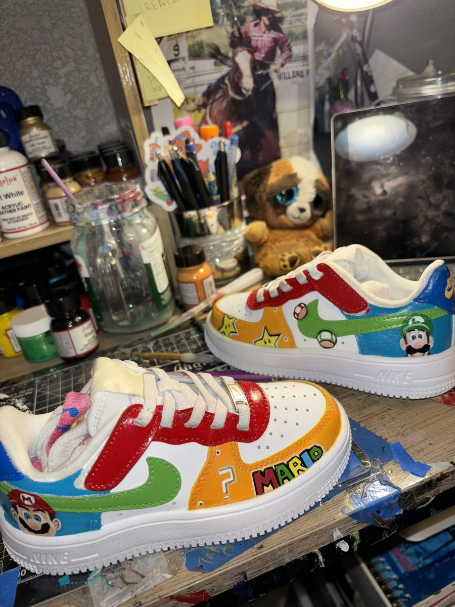 itzelorona05's tweet image. Custom Mario Air Force 1 👩🏻‍🎨
#supermariobro #SuperMarioBrosMovie #angelusdirect #angelusleatherpaint #airforce1 #Drake #BondiJunction #art #ArtistOnTwitter