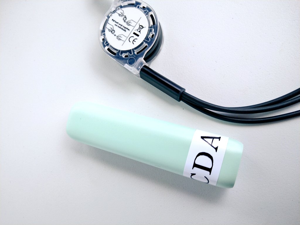 miyazakilove2's tweet image. 昨日はこちらの
「モバイルバッテリー無料貸し出し」サービスを利用させてもらいました

DMするとポン!と笑顔😊で貸してくださいました✨
わたしたちマリサポ🇫🇷との信頼関係だけで成り立っているサービス!本当に嬉しかったです!

ありがとう #CDA 様✨
ありがとう #Owltech 様✨

生き返りました💪✨