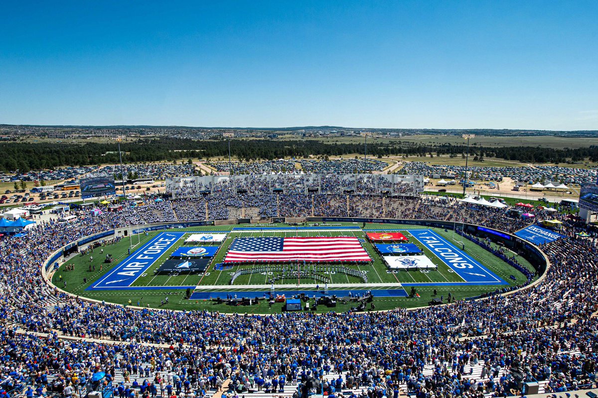 So excited and honored to receive my first FBS offer to play football and continue my education at the United States Air Force Academy‼️ Thank you @coachskene3 and @AF_Football for this incredible opportunity! #AGTG @WakelandFTball @WHSFBRecruiting @coach_isom60…