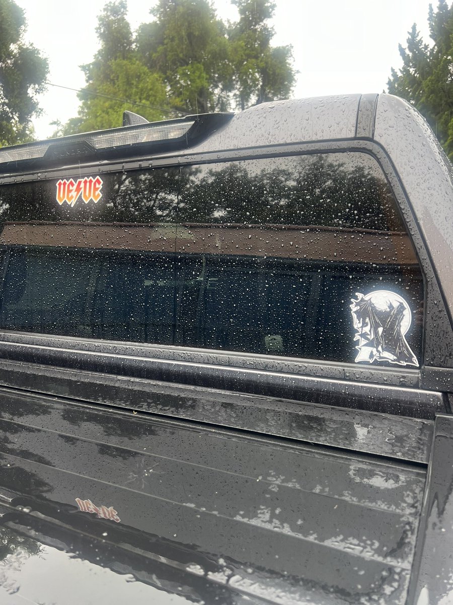 VeVeMagic's tweet photo. “The night is darkest just before the dawn”
In loving memory of @SiliconSecure🦇💙, this was his truck, another story that bonded us &amp; it means the world to me to have a piece of him with me, I feel him each time I drive it🕊️. #veve #siliconstrongforever https://t.co/t6EOmLLzLs