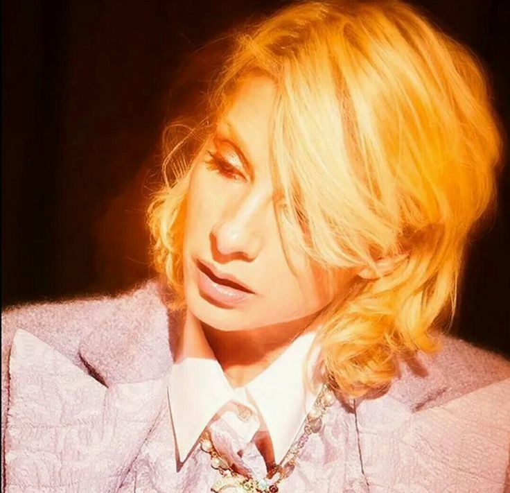 VAMPIROVBS's tweet photo. minha mulher Najwa Nimri. https://t.co/ILPiTAWh8A