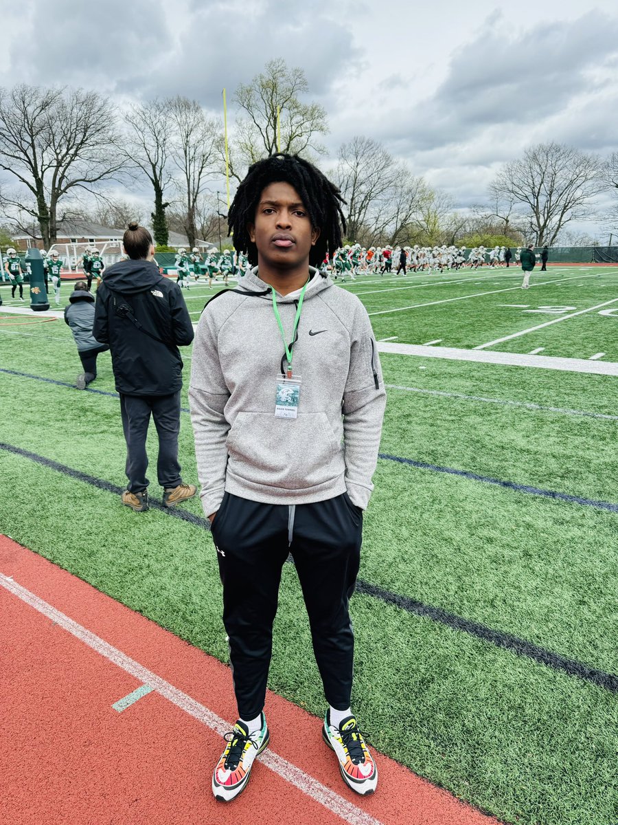 Enjoyed Visiting @Wagner_Football Today & Getting A Opportunity To Check Out This Years Spring Game! Thanks To @Coach_Matos @CoachTSatt & The Staff For Showing Me What This Program Is All About! @GoGreyhoundFB @CoachChiVille @CoachLewis_Shec