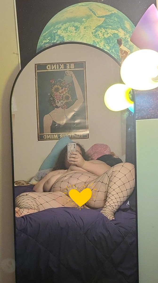 Ev 🦋 tweet media