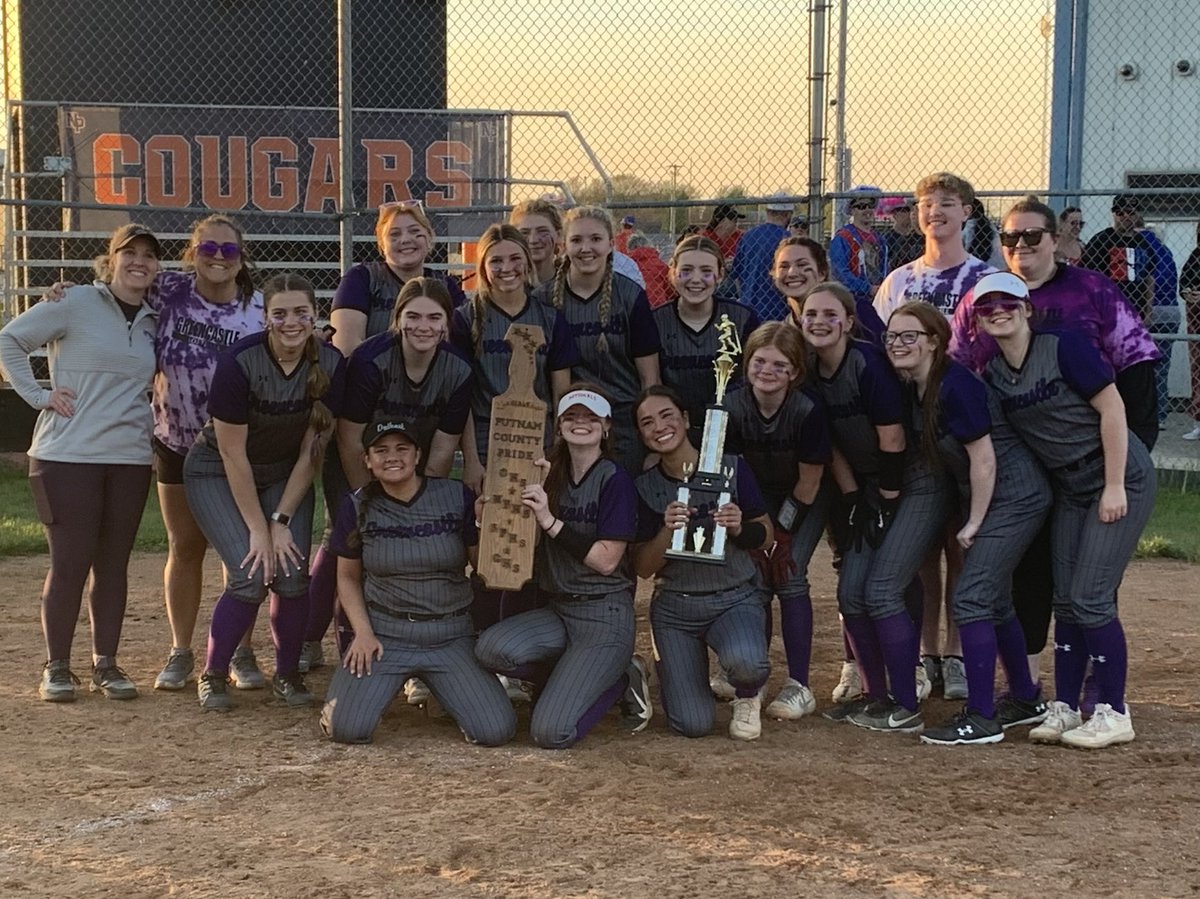 COUNTY CHAMPIONS !!!  The Lady Tiger Cubs score two in the bottom of the 10th to walk off South Putnam 3-2. In a pitchers dual GHS Ali Hassler strikes out 9 and gave up only 4 hits. She allowed only 2 runs in 17 innings as the Cubs beat Clovers 7-0 game1 Detro scores winning run!