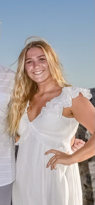 We had our Awards night over a week ago! Congratulations to all our award winners, all-conference players (Jordyn, Syd, Kylie, and Tayler) and letter winners!