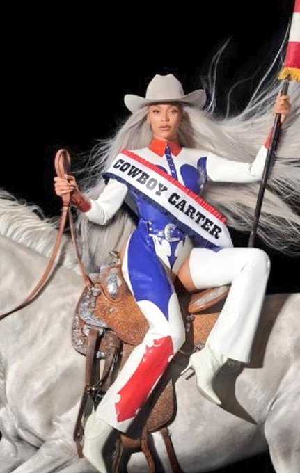 On repeat.... https://t.co/VGeHPTcwKF<a href="/tag/scarlett"class="tags"><span>#scarlett</span></a>