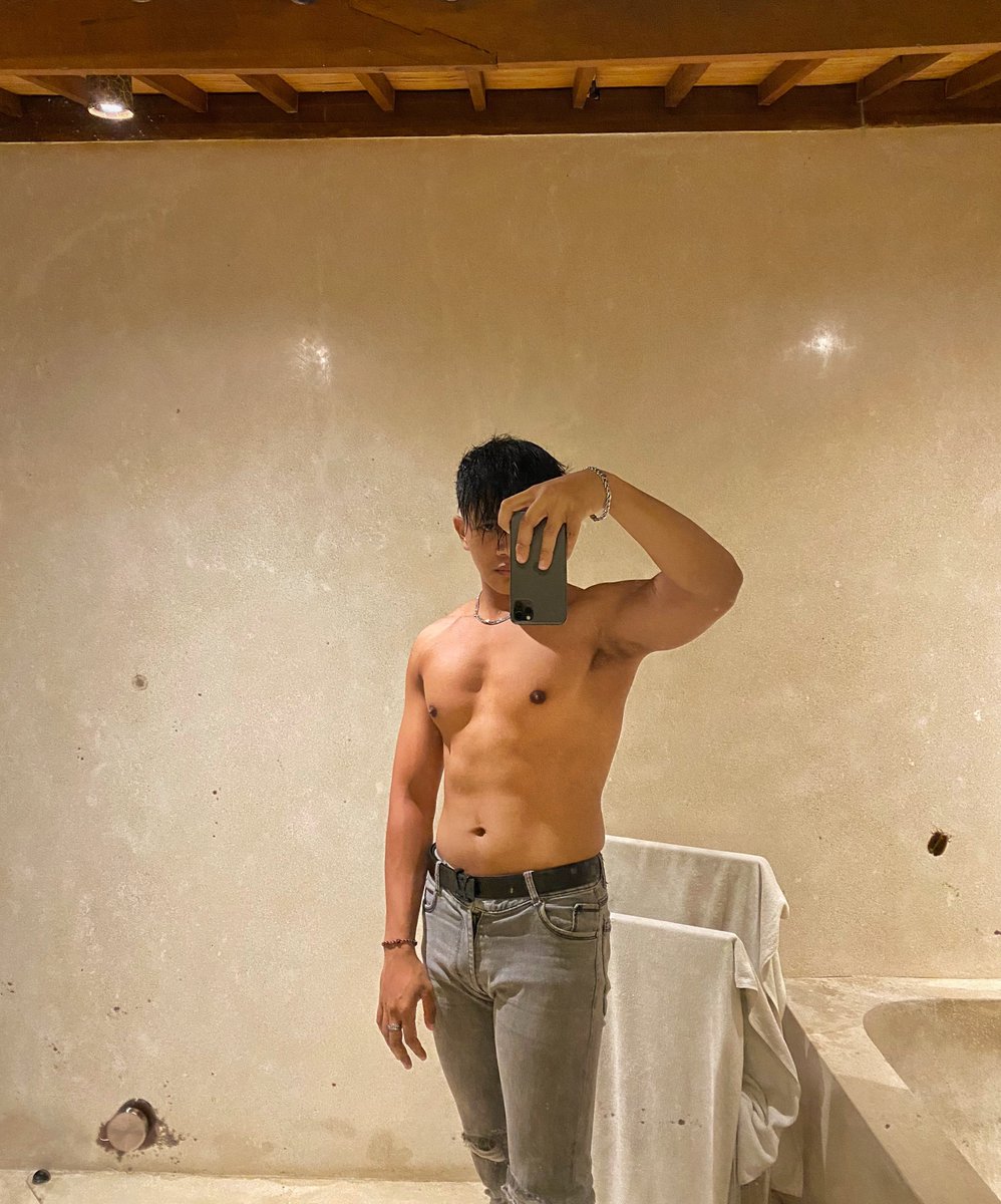 dukethewinter's tweet photo. Sini sama om https://t.co/SGVI4cxRtU