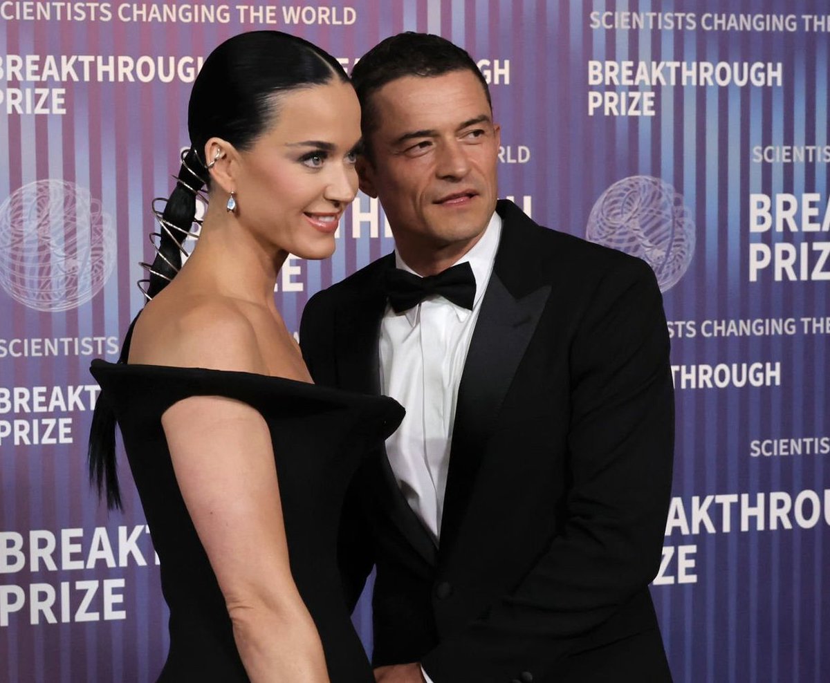 📸 | Katy Perry et Orlando Bloom sur le tapis rouge des #BreakthroughPrize ❤️