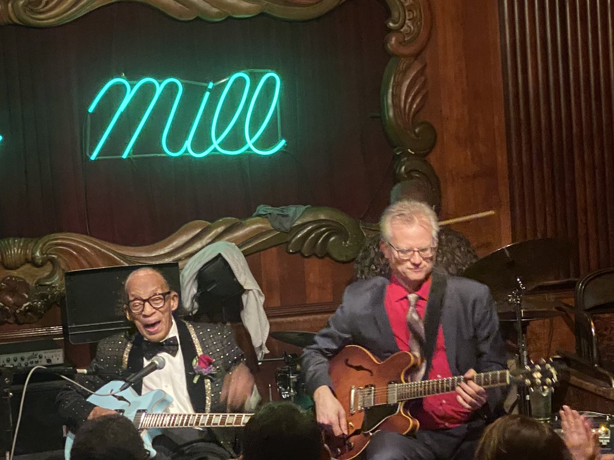 Chicago jazz guitarist George Freeman playing at the Green Mill to celebrate his 97th birthday earlier this week. (That’s Mike Allemana at right.)