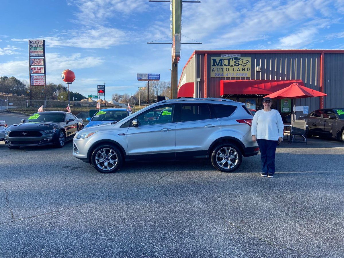 MJsAutoLand's tweet photo. Welcome Ms Bockle to the MJ's Auto Land Family. Enjoy your Ford Escape Titanium. Thank you for Your Business #mjsautoland
#ford #escape #titanium #easleysc #FordEscape #sold #thankyou #southcarolina #upstatesc #easleysc https://t.co/SmOlg5Pxdg