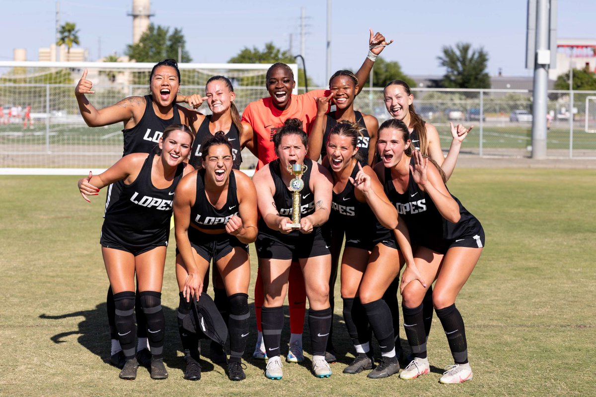 CHAMPS! 🏆🖤 Congrats to GCU Team Black for taking home the hardware at today's Arizona State 7-v-7 tournament. #LopesUp