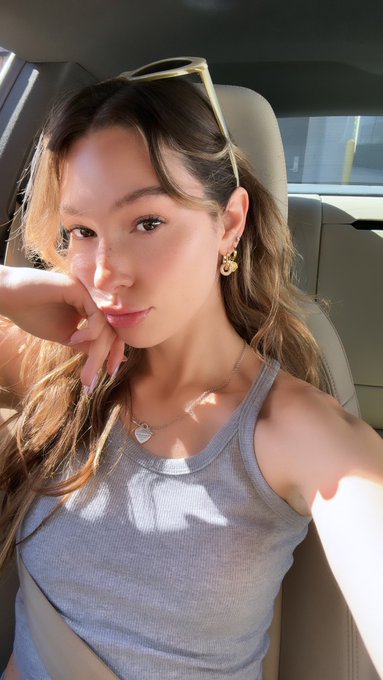 I&rsquo;m really getting tired of not being a passenger princess 🥱 https://t.co/Y7i67IbAQU