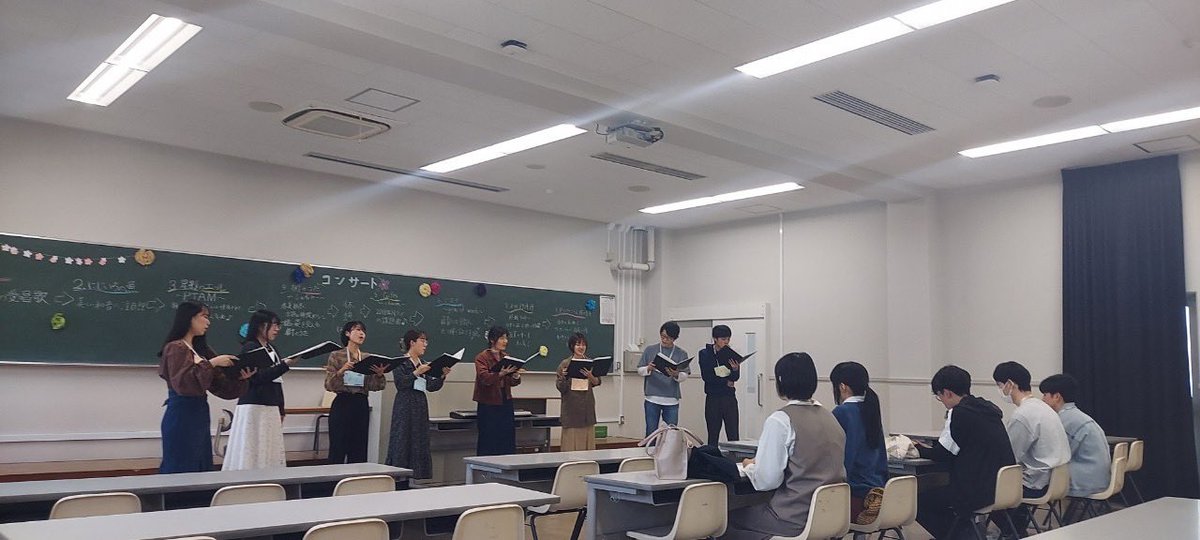 ycuchoir's tweet photo. おはようございます！うた部です🌻
昨日のコンサート＆ご飯会には、新入生の方が5名参加してくれました🙌✨

本日の新歓は【おでかけ to 鎌倉👞】
11時、金沢八景駅改札前に集合です🚩

当日参加も大歓迎🥳
参加前にForm回答もお願いします🙇‍♀️

♛うた部新歓参加Form↓↓↓

https://t.co/tZxxteyXRi… https://t.co/3iYeVAm4jJ