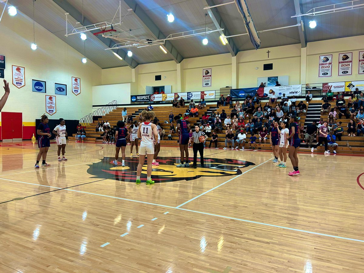 @GHAGBA HS Girls All Star Game was 🔥 Shout out all the talented young ladies who made the rosters for today. They did not disappoint the 🤘🏽 Much appreciation for the opportunity to coach another moment of girls hoops. So much fun! 🫡 #WBBvsEverybody @taylord_rambo
