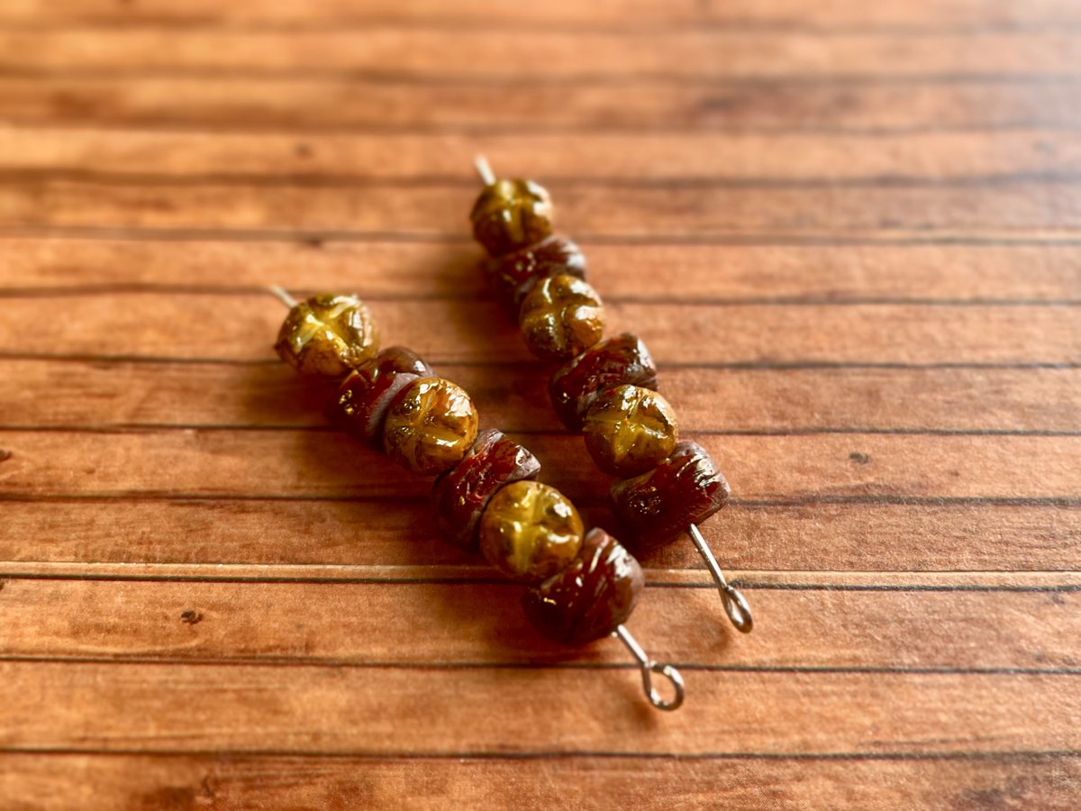 hamlieltw's tweet photo. 作品名「蜂蜜漬け肉のBBQ」
ミニチュアサイズで作って
ピアスとイヤリングを製作しました。
大きさ比較に1円玉を添えて
#undawncreator
#アンドーン
#Undawn
#Undawnドンドンアーティスト
#ありえないアンドーン
UNDAWNクリエイターコード https://t.co/FZd3jMkvaR