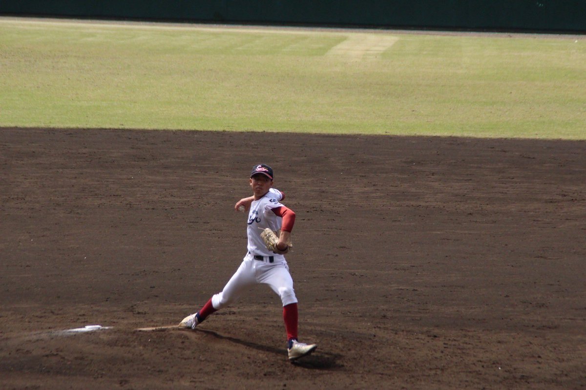 4/13(土)
狭山清陵0-2川越西

秋大から7ヶ月。悔しさを胸に練習し勝てるチームに変わったと思っていました。
ピッチャー陣の頑張りで最小失点で抑えることが出来ましたが打力が足りず、チャンスを活かすことが出来ませんでした。

夏までに打力をつけることを目標の1つとし、必ず勝ちにいきます。