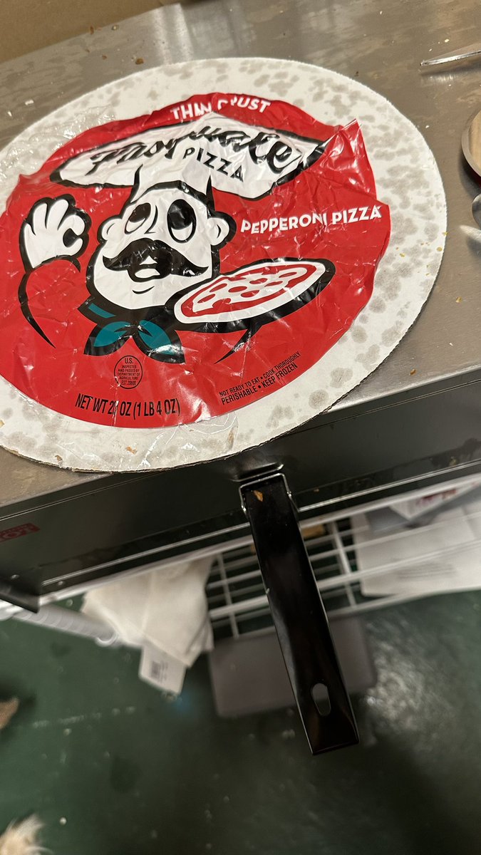 Love me a good <a href="/PasqualesPizza/">Pasquale's Pizza</a> in my pizza oven