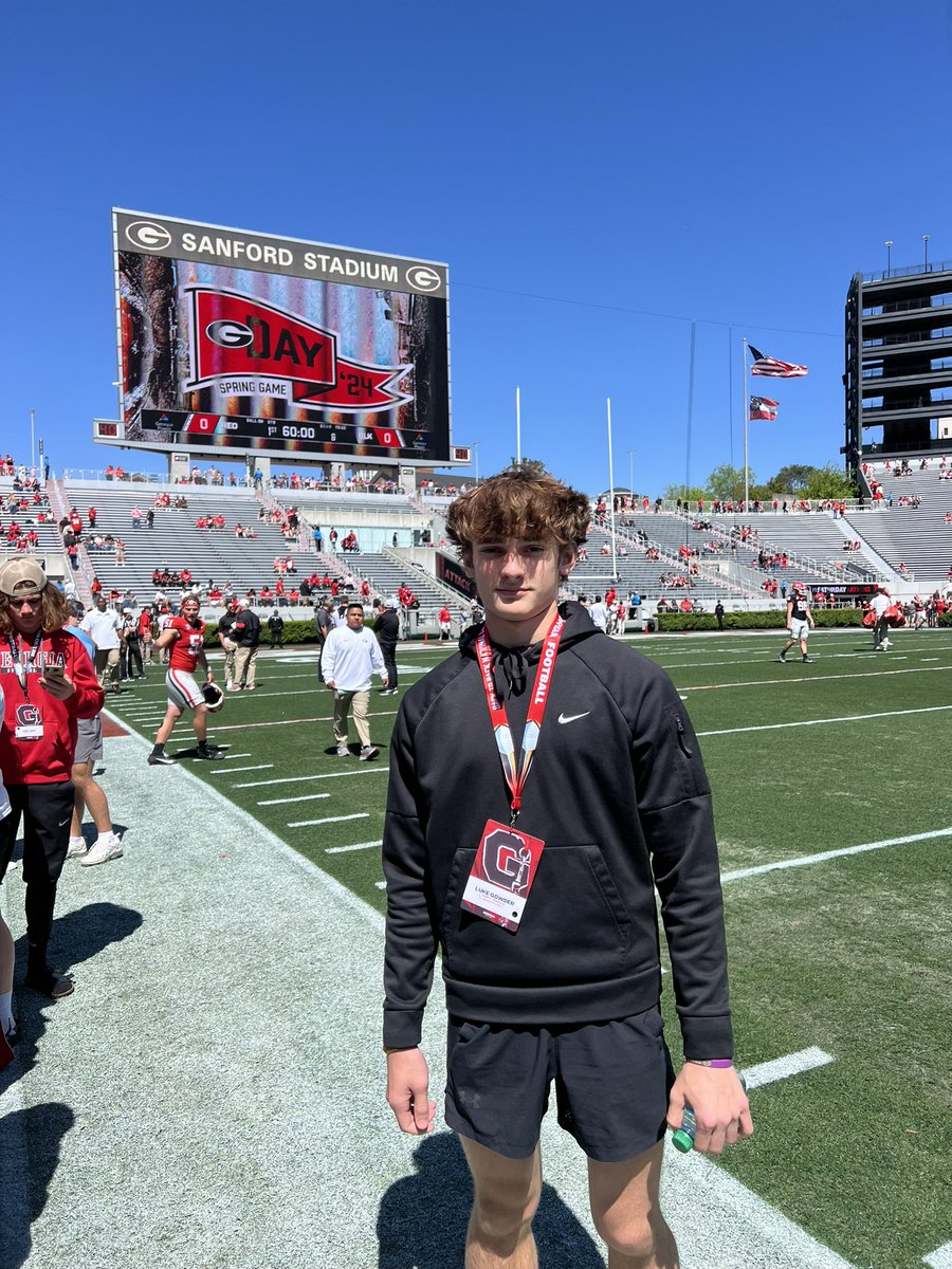 Great day at GDay!! @GeorgiaFootball @_SouthernXpress @HuskyFast @joshfloydHT @CoachL__ @D_Haraway @DylanTeague11