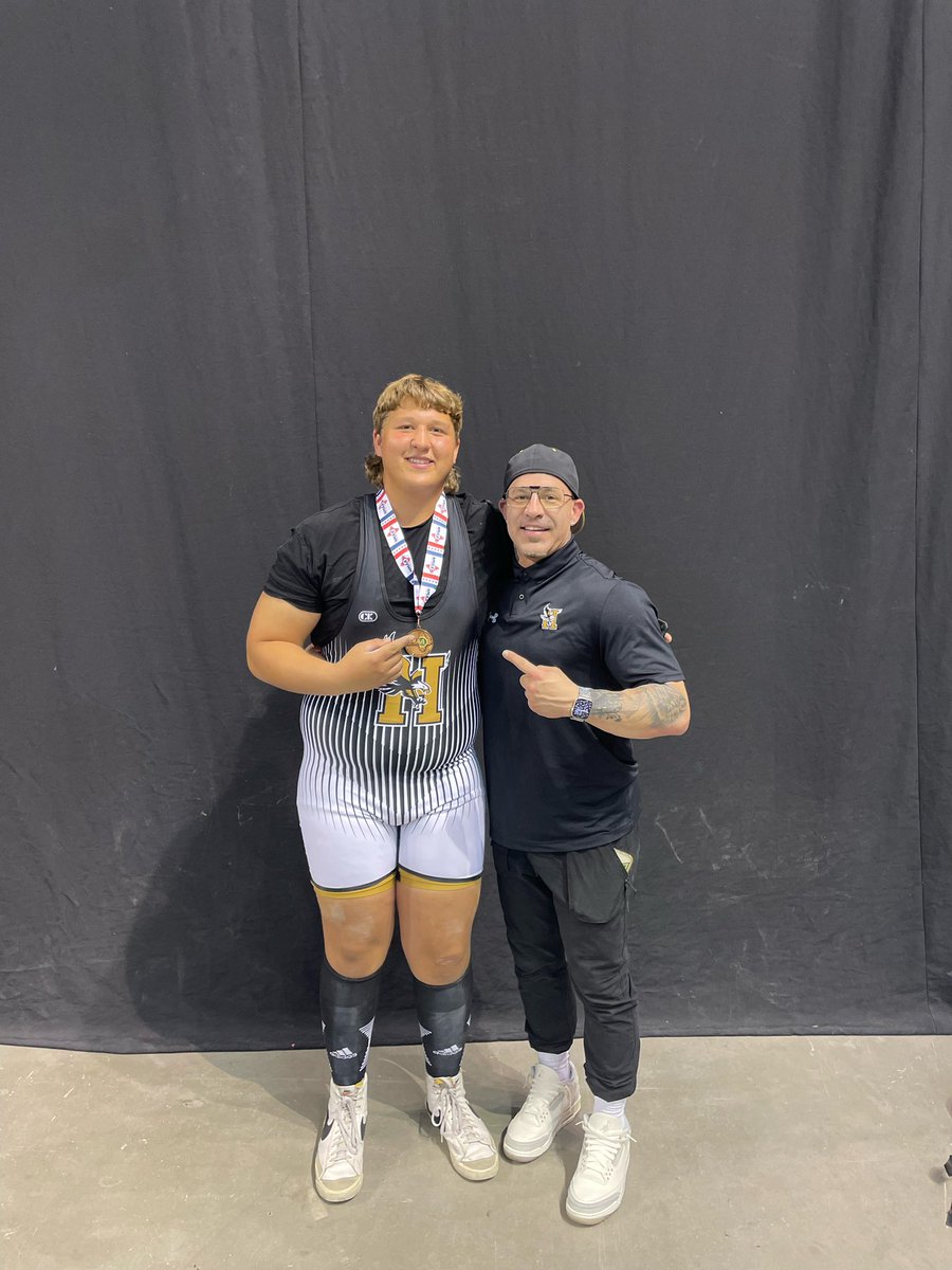 Eagle Powerlifter, Kylar Pickering, finishes  3rd at state powerlifting! #theGoldStandard