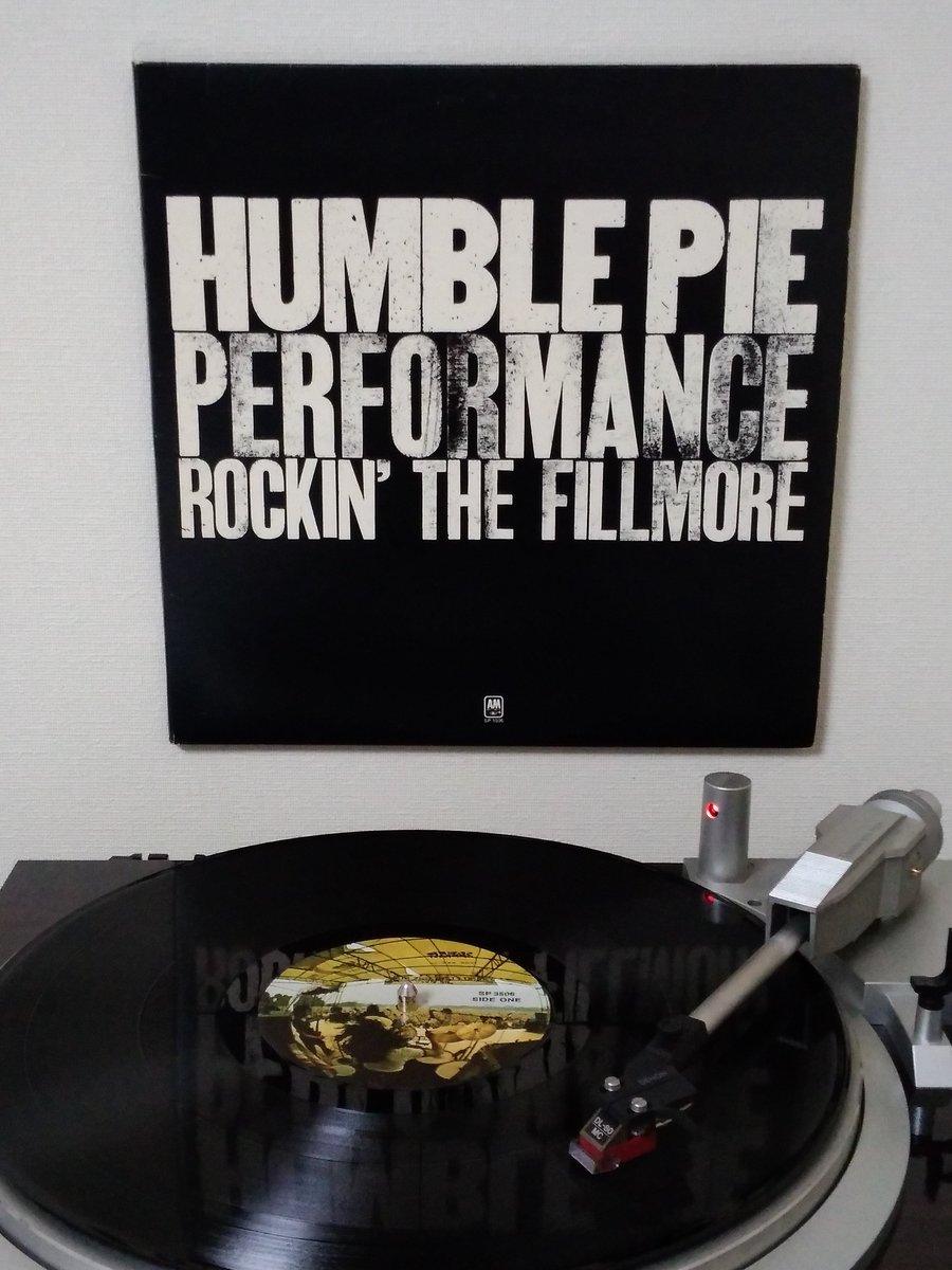 Humble Pie - Performance Rockin' the Fillmore (1971) 
#nowspinning #NowPlaying️ #アナログレコード
#vinylrecords #vinylcommunity #vinylcollection 
#classicrock #britishrock #hardrock 
#humblepie #stevemarriott #peterframpton #gregridley #jerryshirley