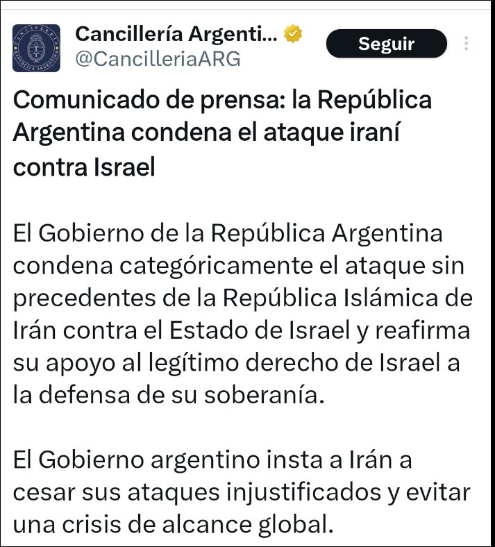 baireznews's tweet photo. Desde la Cancillería Argentina, dirigida por Diana Mondino, emitieron un comunicado de prensa, por los ataques de Irán en Israel: "El Gobierno argentino insta a Irán a cesar sus ataques injustificados y evitar una crisis de alcance global" https://t.co/4OxZJheGMn