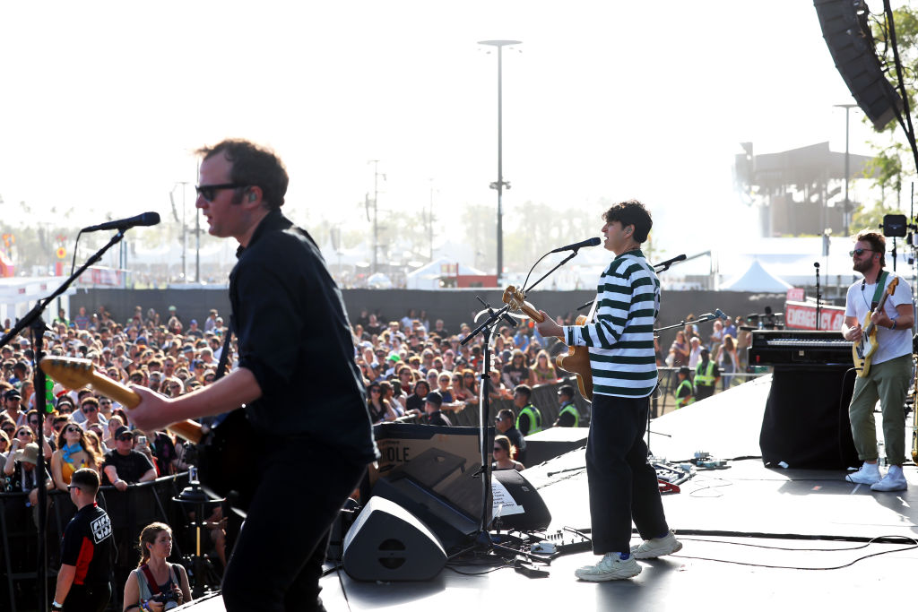 Thanks for stopping by Weekend 1, @VampireWeekend 🙌 #Coachella (📸 Amy Sussman/Getty Images)