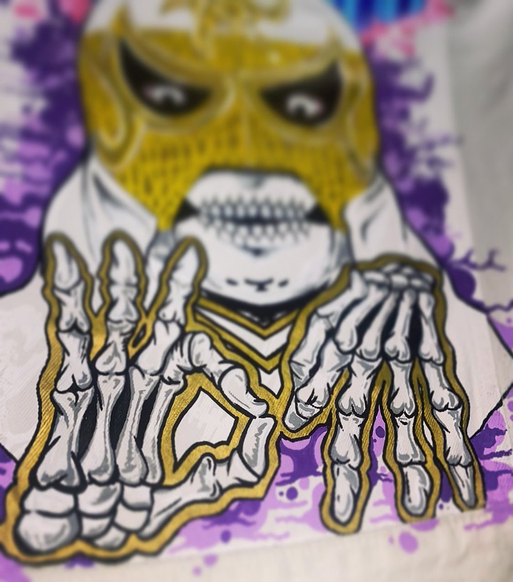 Working on a new jacket for @PENTAELZEROM it’s almost ready for April 20th @MtzEntertaiment @LuchaBrothersmx