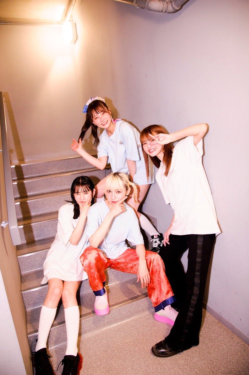 YU_LiSA0624's tweet photo. unlimited UTOPIAの横浜公演から今日で1年
このライブが自分にとってSCANDALのライブで初めての声出しだったから、めっちゃ楽しかったし、ここでファンの友達増やせたのが最高の思い出！
この時会場着くの早すぎて、僕しか会場にいなかったのも良い思い出ですw
#SCANDAL_UU https://t.co/UfCsRyfnDw