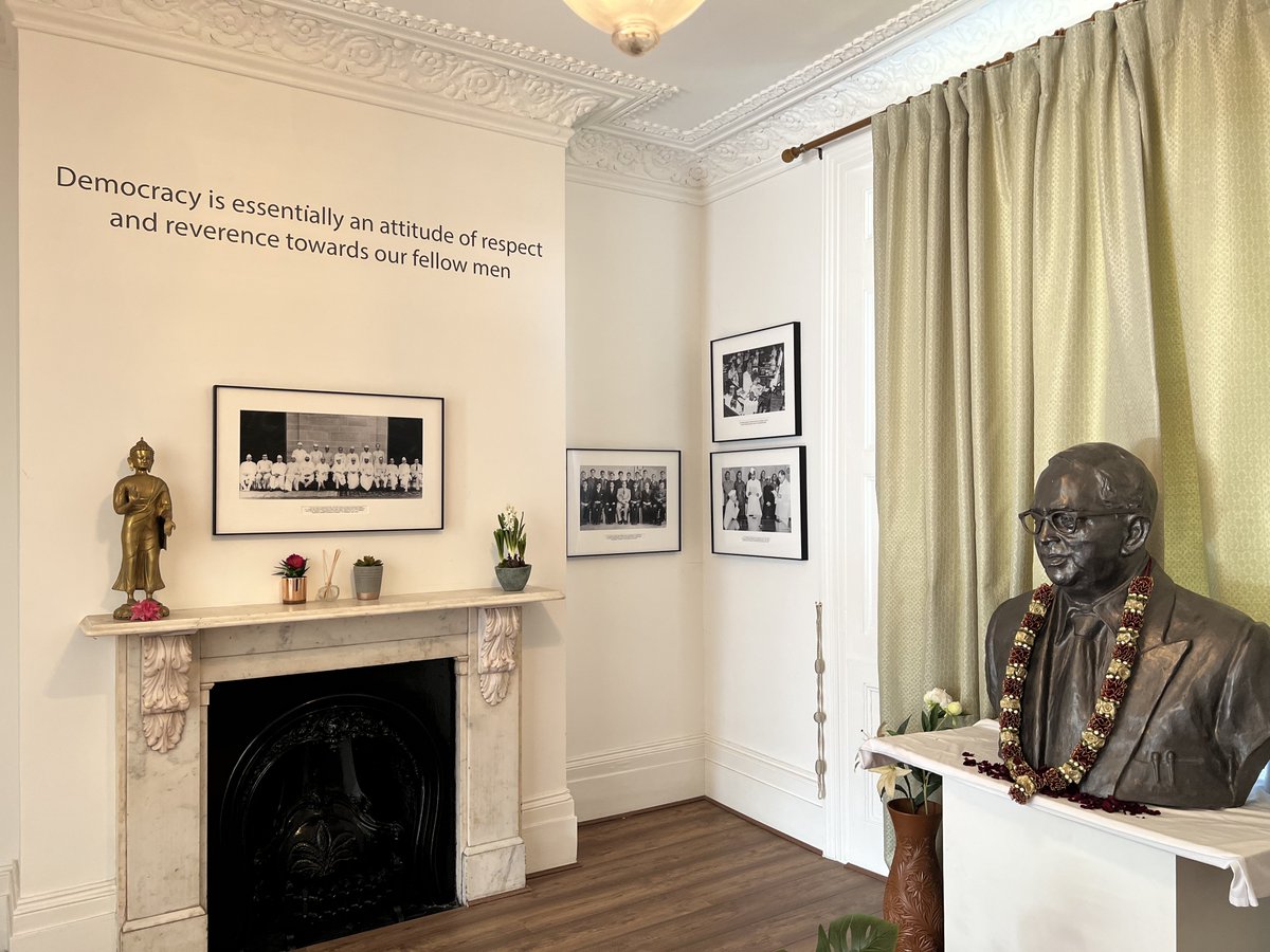 “कोणताही लढा जिंकायचा असेल तर तो ब्रेन आणि पेनच्याच आधारे लढला पाहिजे!”

-डॉ. बाबासाहेब आंबेडकर ❣️🙏