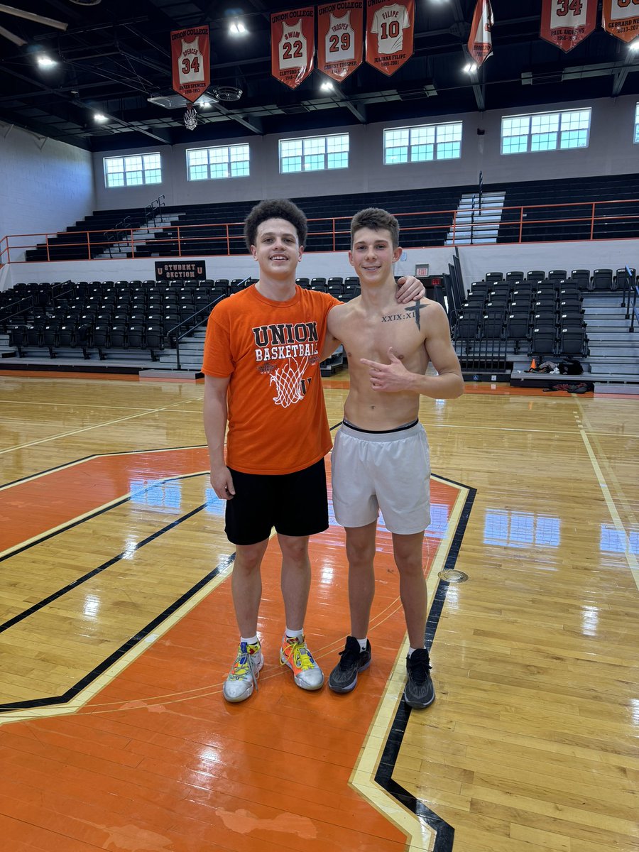 jc_walbert's tweet photo. I had a great workout at union today. thanks for having me!! @TimCurry_Union @drew_rhodes11 https://t.co/O2s6MuTqlp