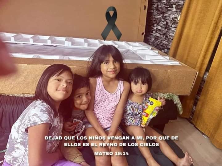 Informativoreyy's tweet photo. ❤️🙏🏾 Nuestra Oración para los 4 pequeños que Perdieron la Vida en un Trágico Accidente  doméstico en #Reynosa / FRACCIONAMIENTO PUERTA GRANDE 

si está en su corazón prendan una veladora y oren por ELLOS. #ReynosaFollow https://t.co/lxi3Ah8YEX