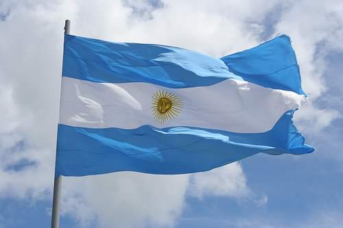 La única bandera que hay que defender #nochedebanderasargentinas